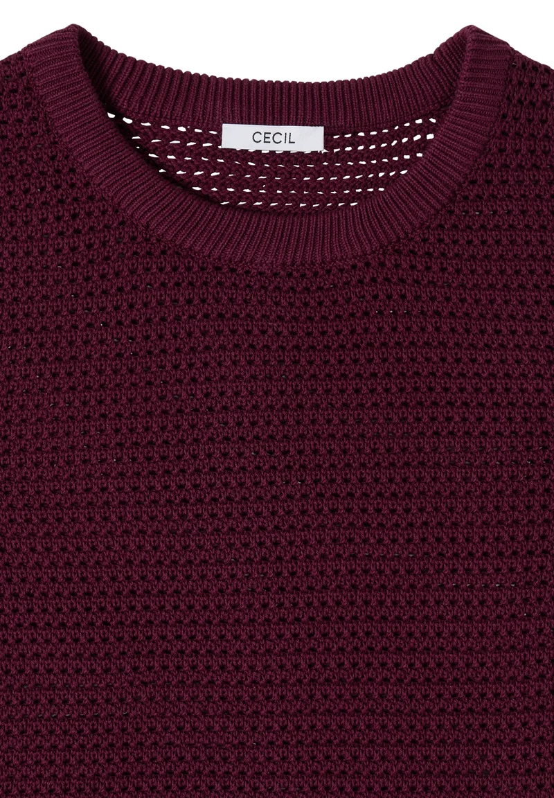 Structured Roundneck, sweet grape red