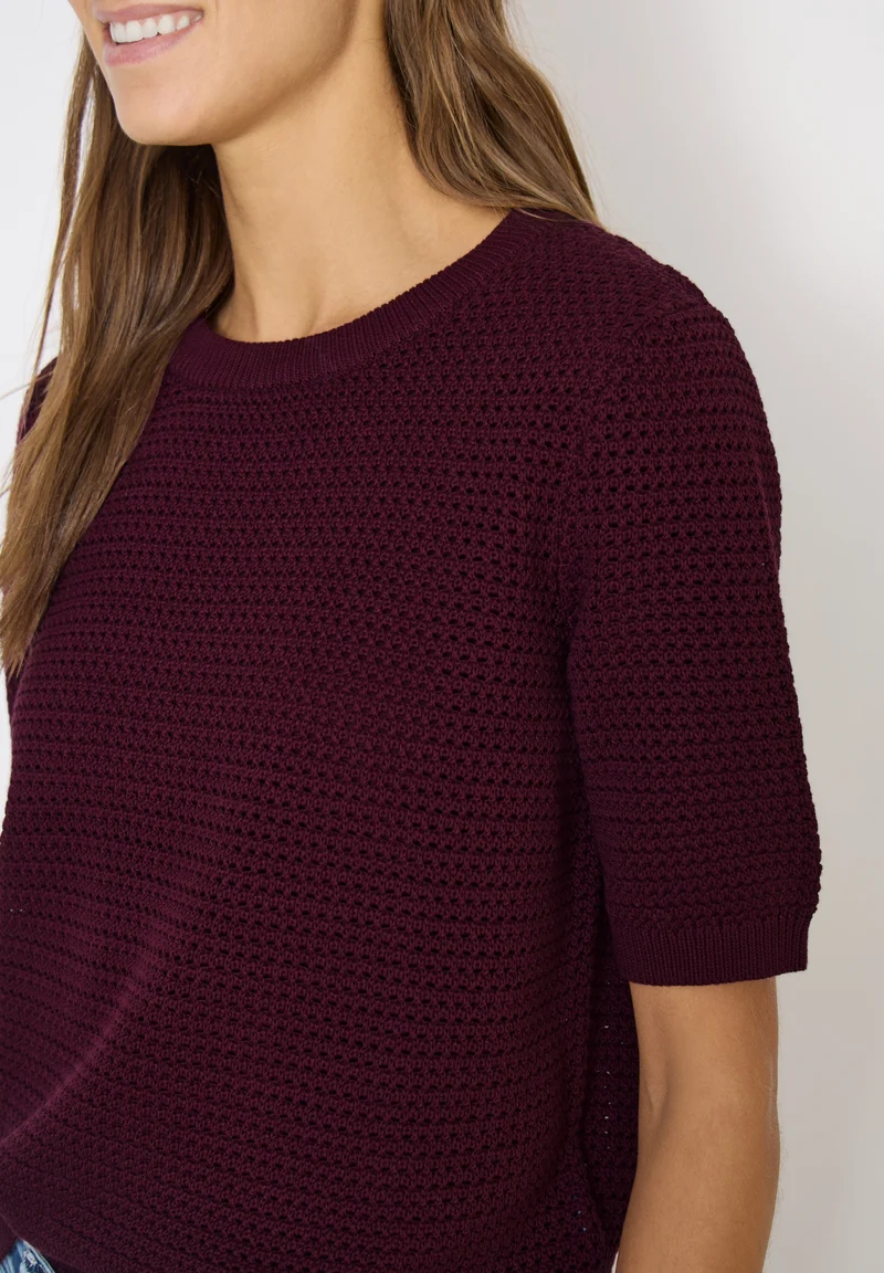 Structured Roundneck, sweet grape red
