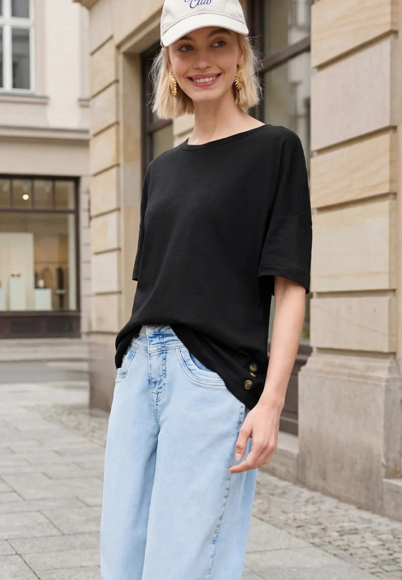 LTD QR_Studio_basic short shir, Black