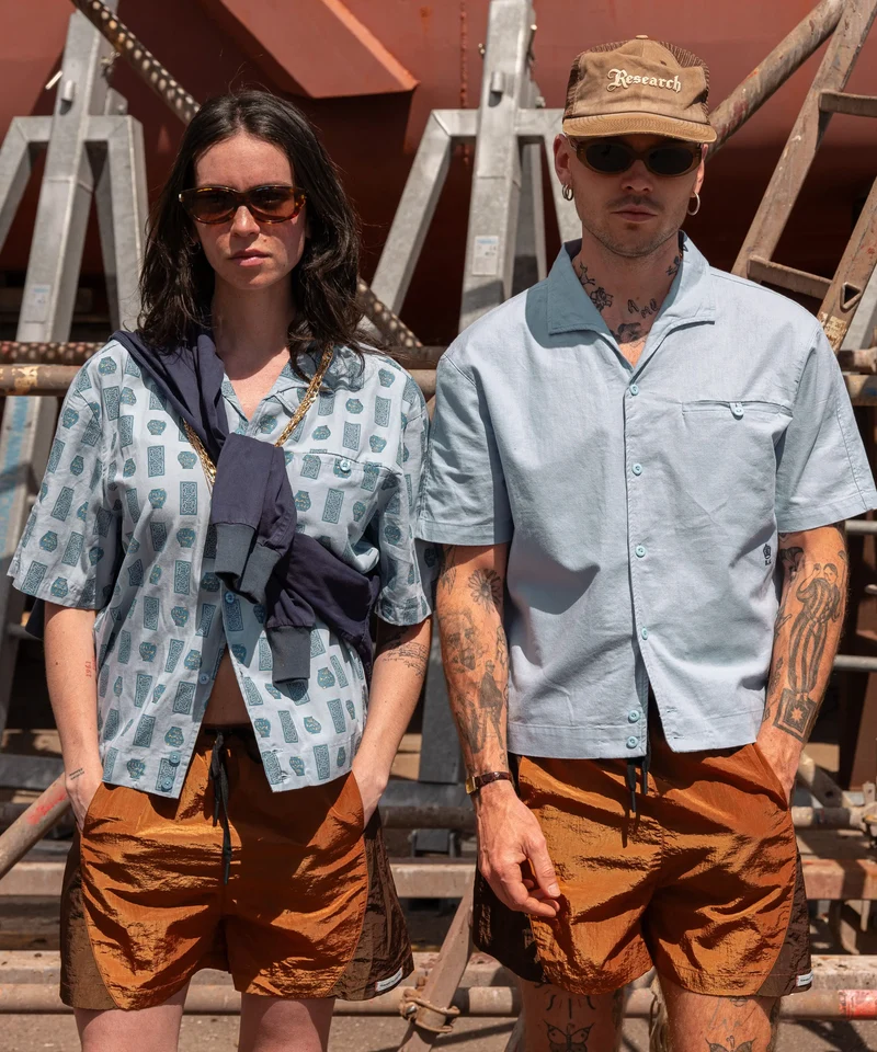THE SUMMER SHIRT