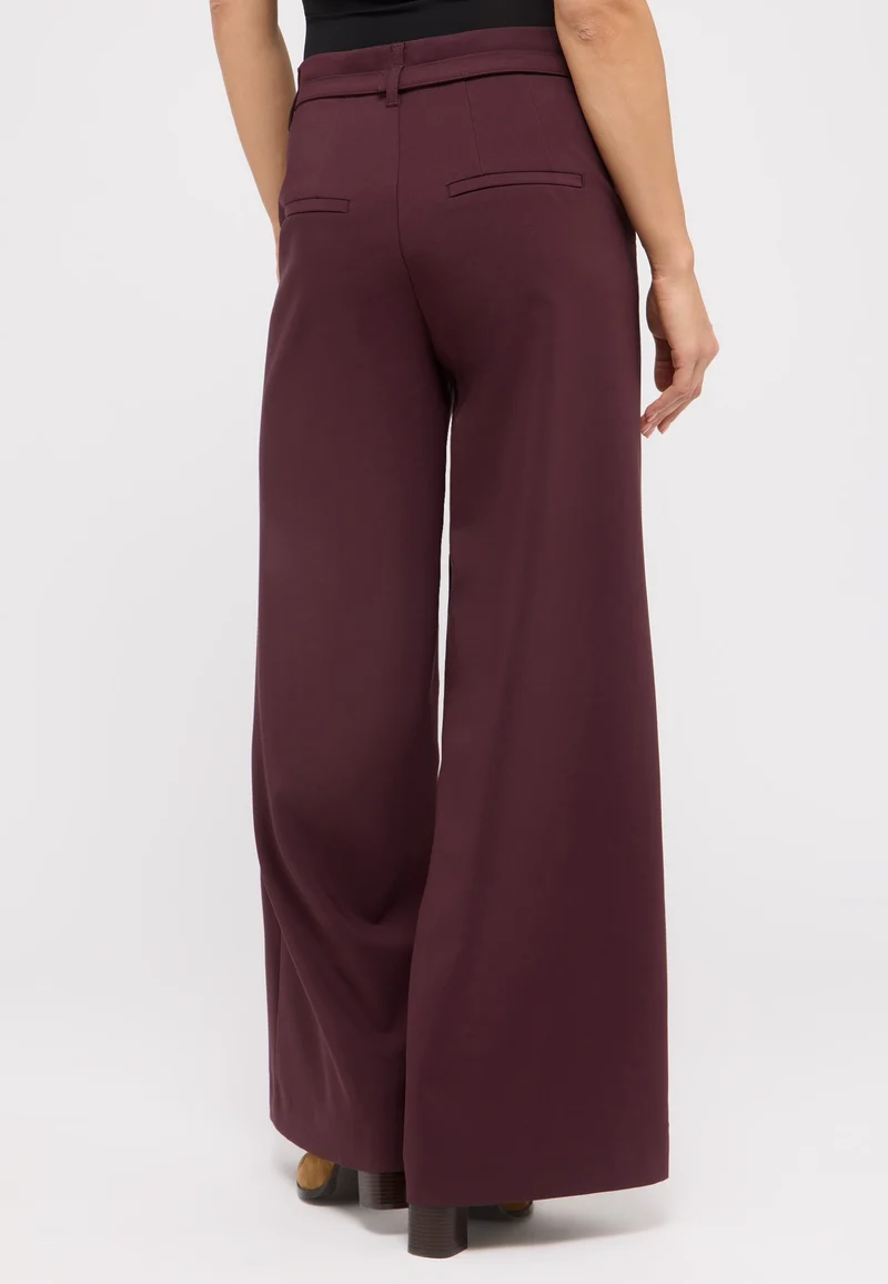 LIVA SLEEK, deep wine
