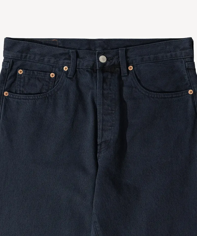 THE CLASSIC DENIM