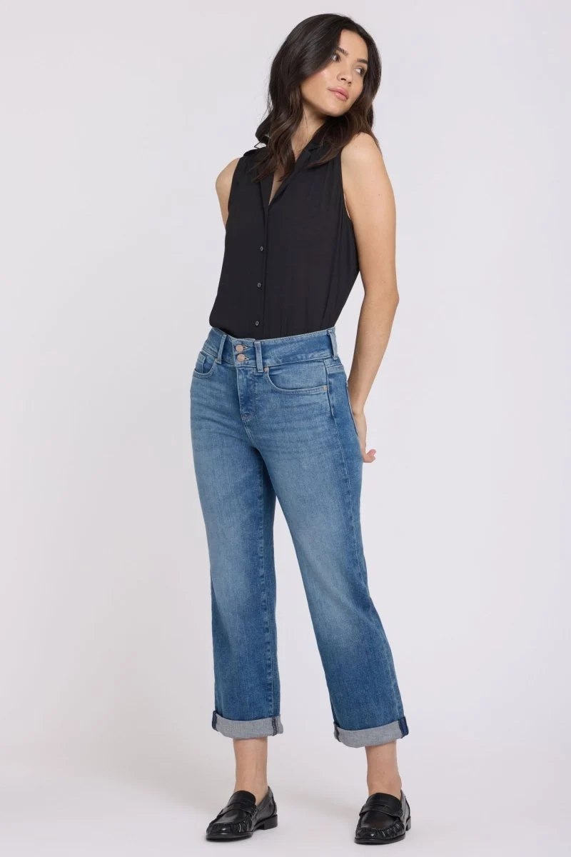 Bailey Relaxed Straight Crop Jeans in Re-New Denim mit High Rise | Breezy Palms