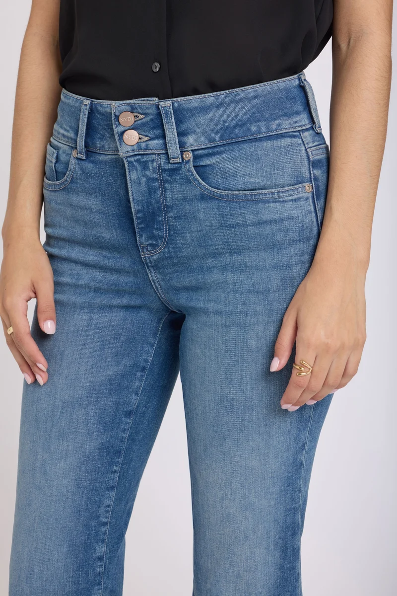 Bailey Relaxed Straight Crop Jeans in Re-New Denim mit High Rise | Breezy Palms