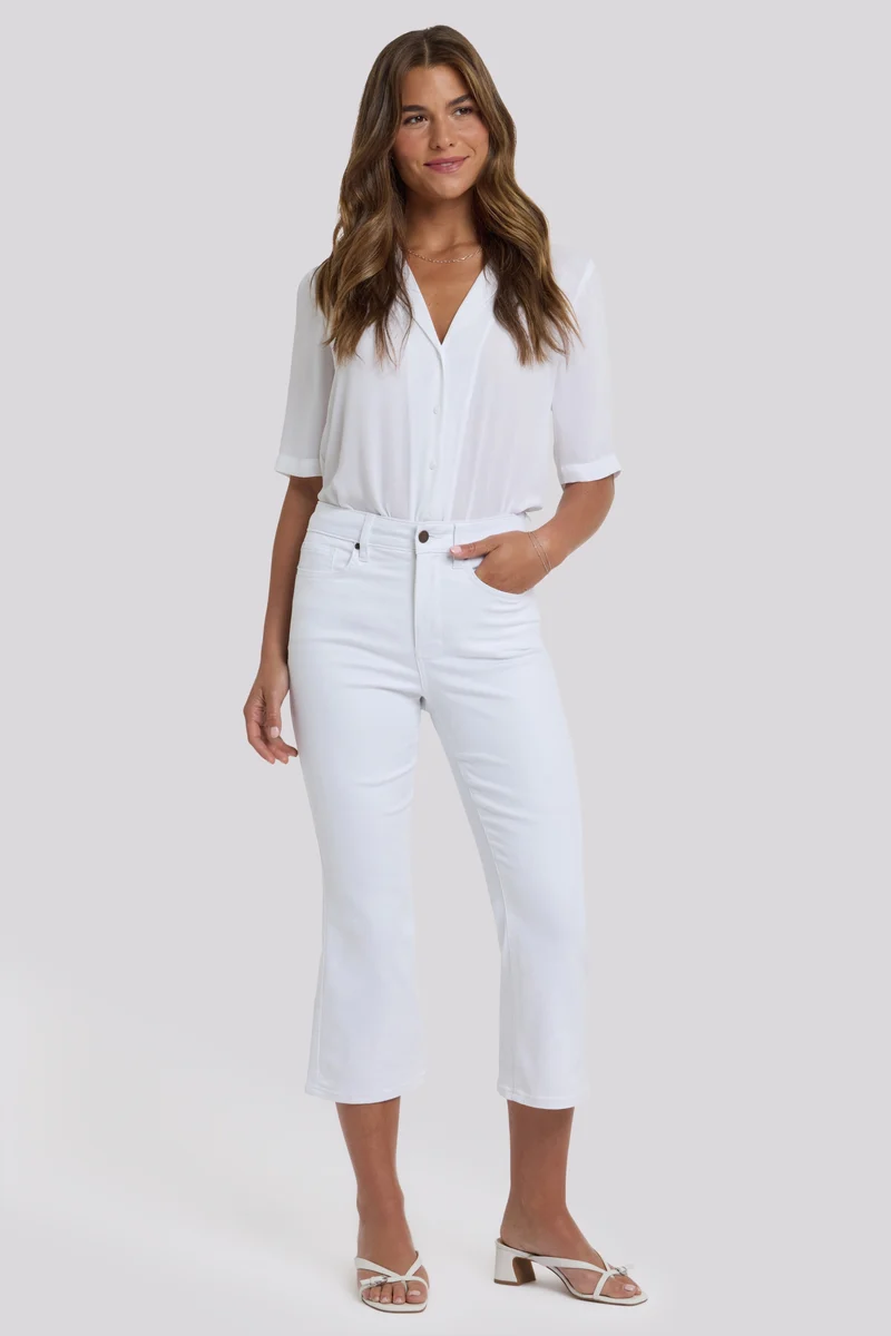 Monica Kick Flare Crop Jeans mit High Rise | Optic White