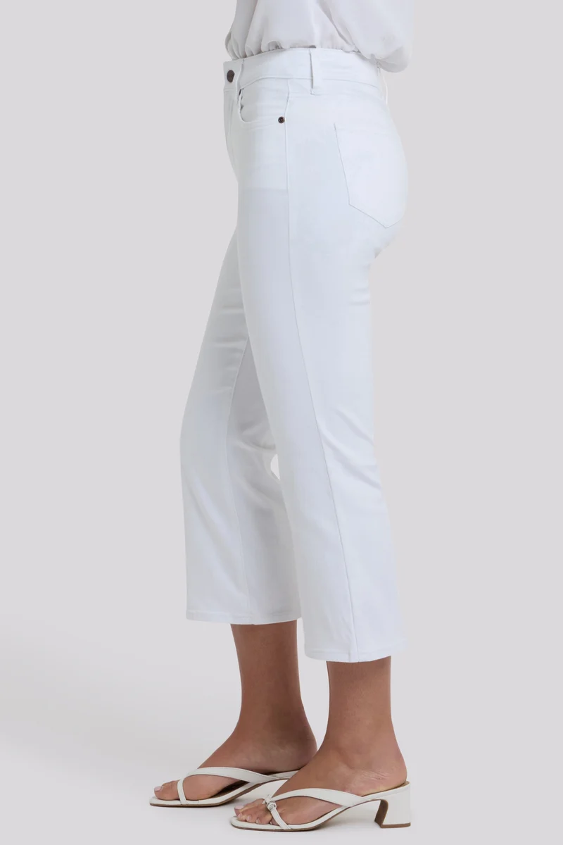 Monica Kick Flare Crop Jeans mit High Rise | Optic White