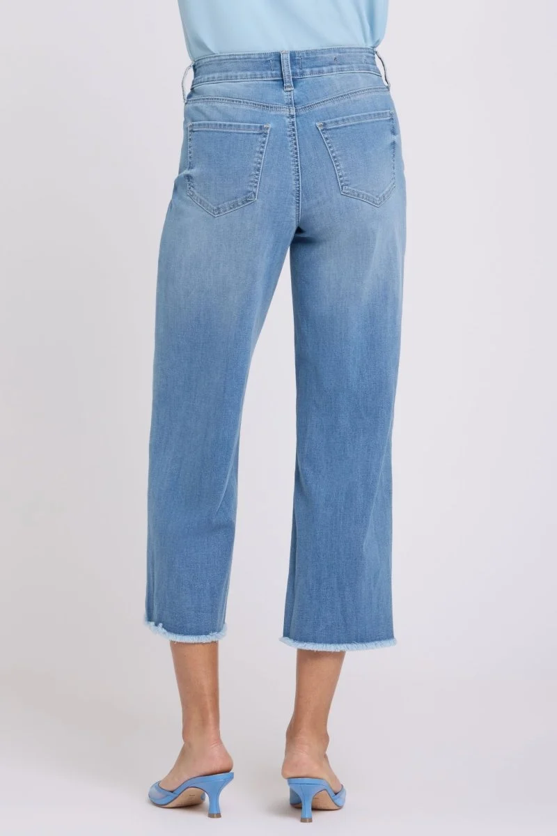 Coco Relaxed Wide Leg Crop Jeans mit High Rise | Vista Lake