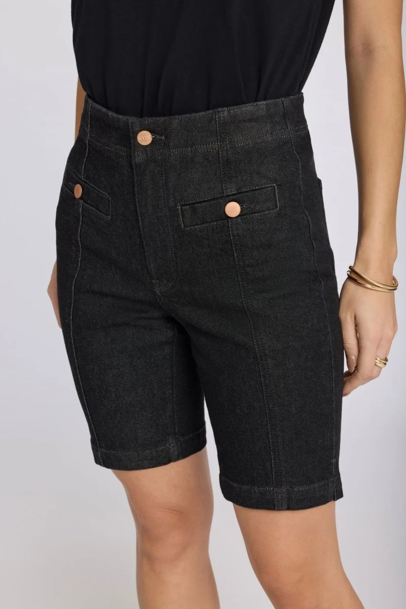 Ella Denim Shorts mit High Rise | Black Rinse