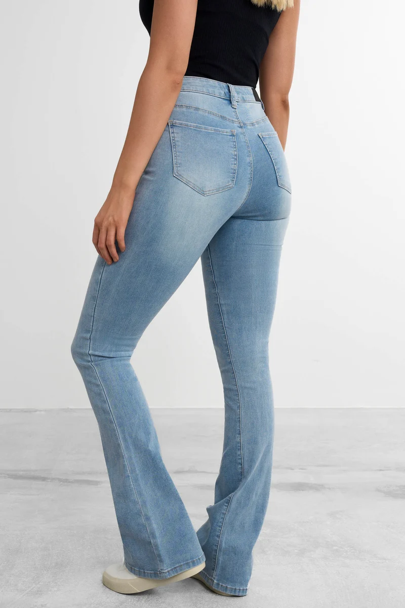 Flare Jeans