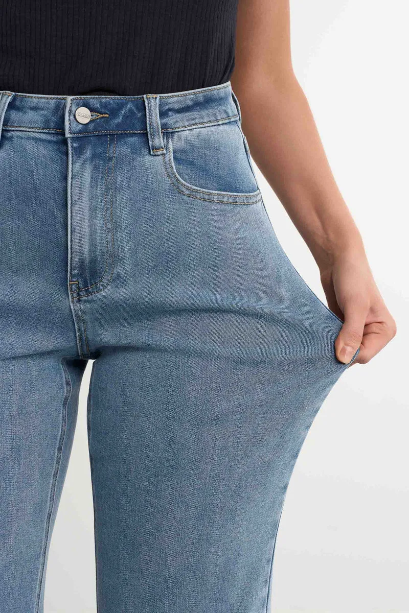 Straight Jeans