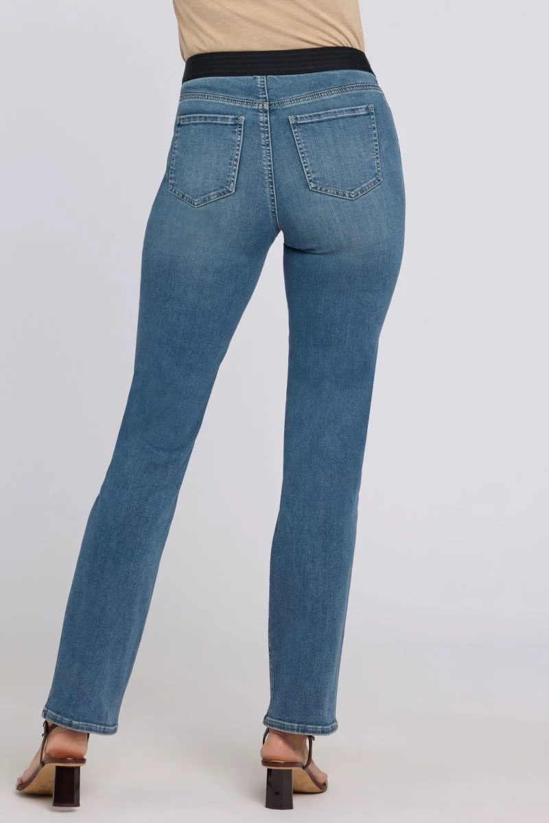 No Gapper™ Marilyn Straight Jeans in Sure Stretch® Denim | Breezy Palms