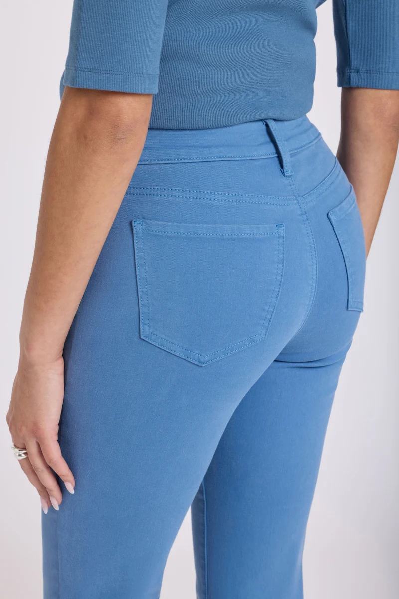 Marilyn Straight Ankle Jeans | Seven Seas
