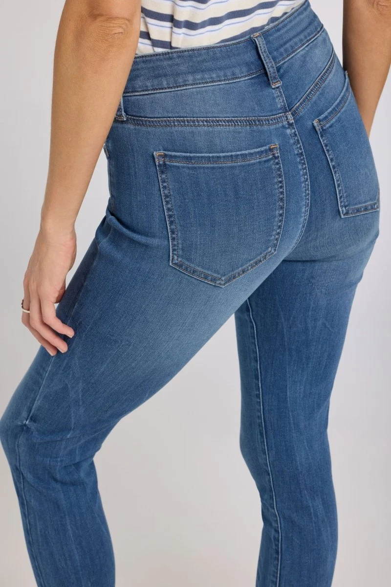 Ami Skinny Jeans in Sure Stretch® Denim | Wild River