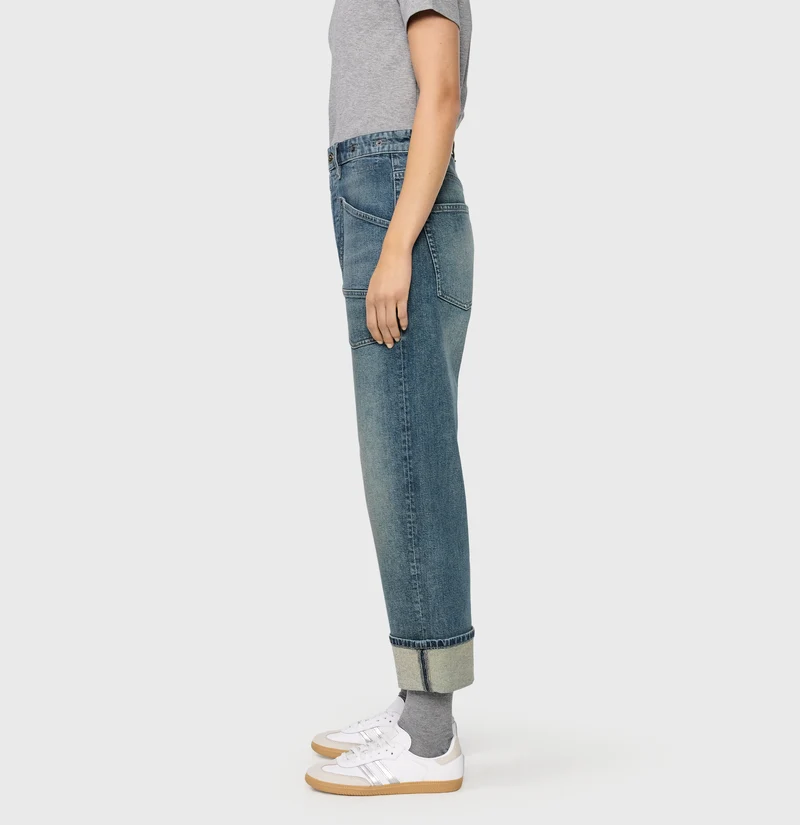 BAGGY straight