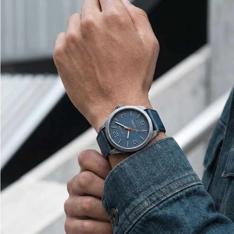 G-STAR Originals Blaue Leder-Herrenuhr GSW.503.04