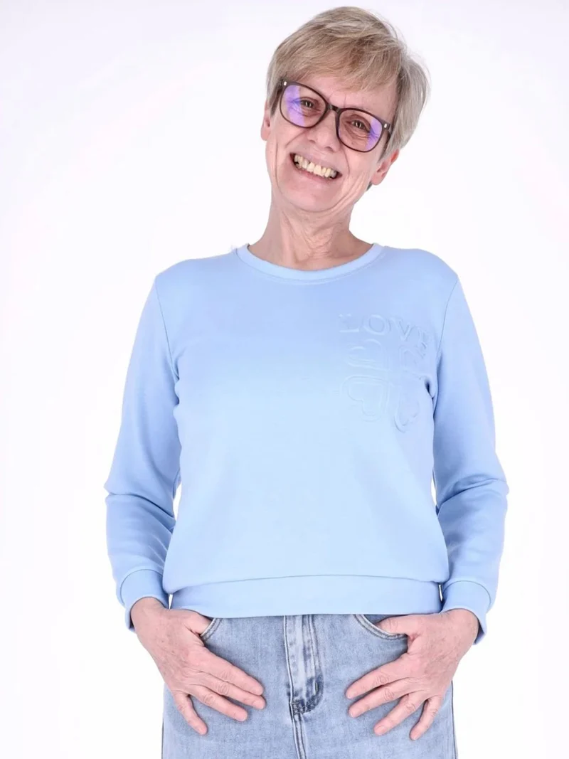 Blaues Damen Sweatshirt „LOVE“ mit Relief-Schriftzug