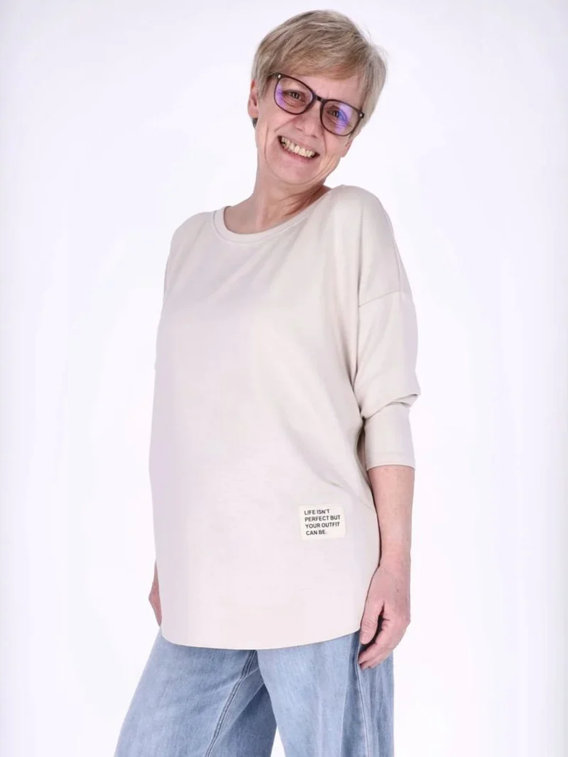 Beiges Damen Longshirt Oversized mit überschnittenen Schultern