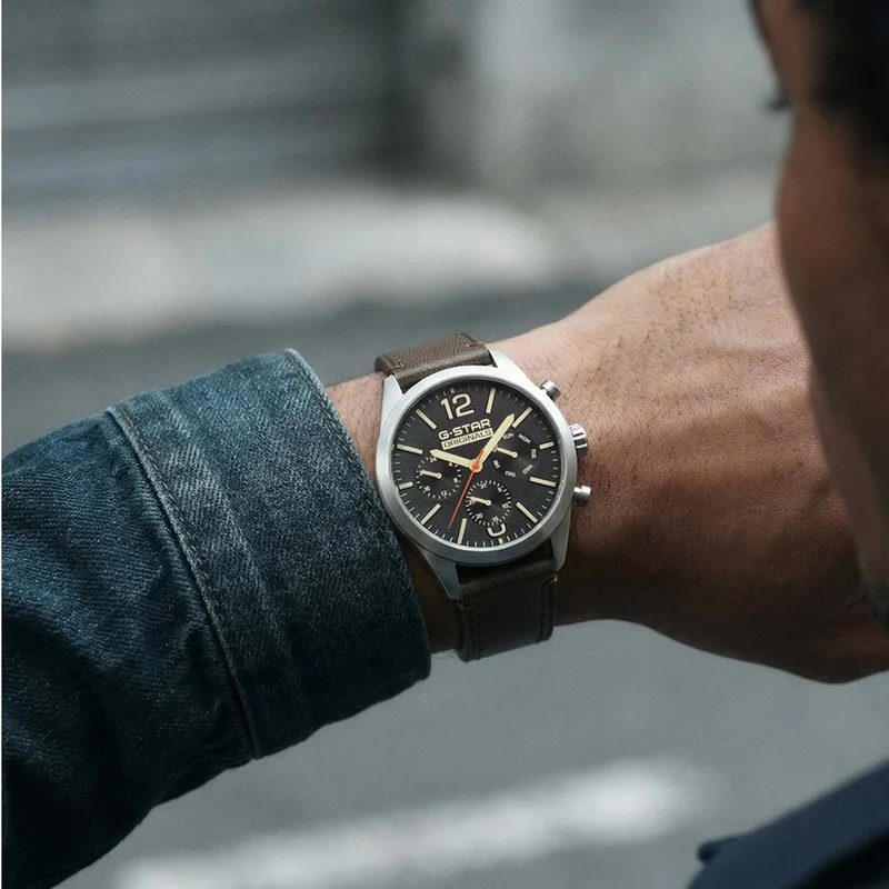 G-STAR Originals Silberfarbene Stahl-Herrenuhr mit braunem Lederarmband GSW.504.01