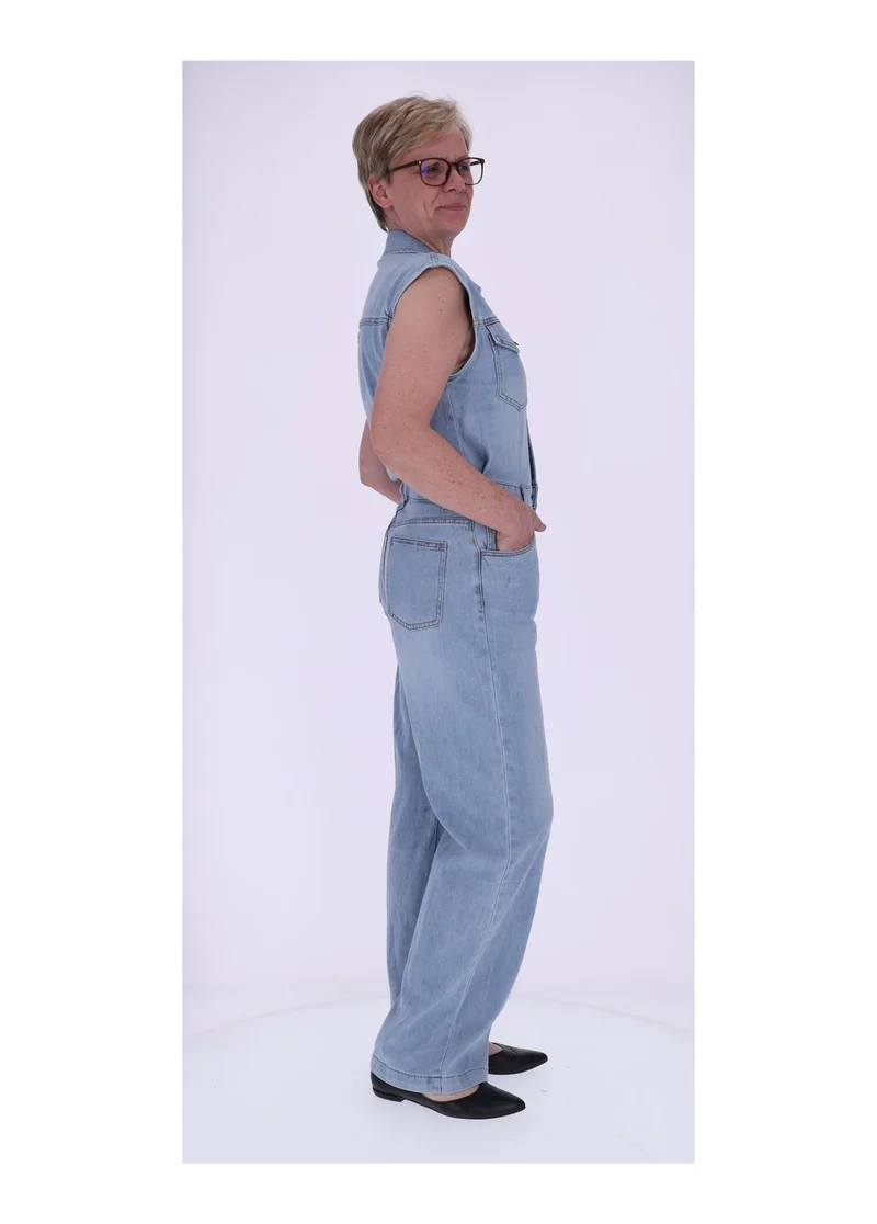 Splash of Color Denim Jumpsuit ärmellos