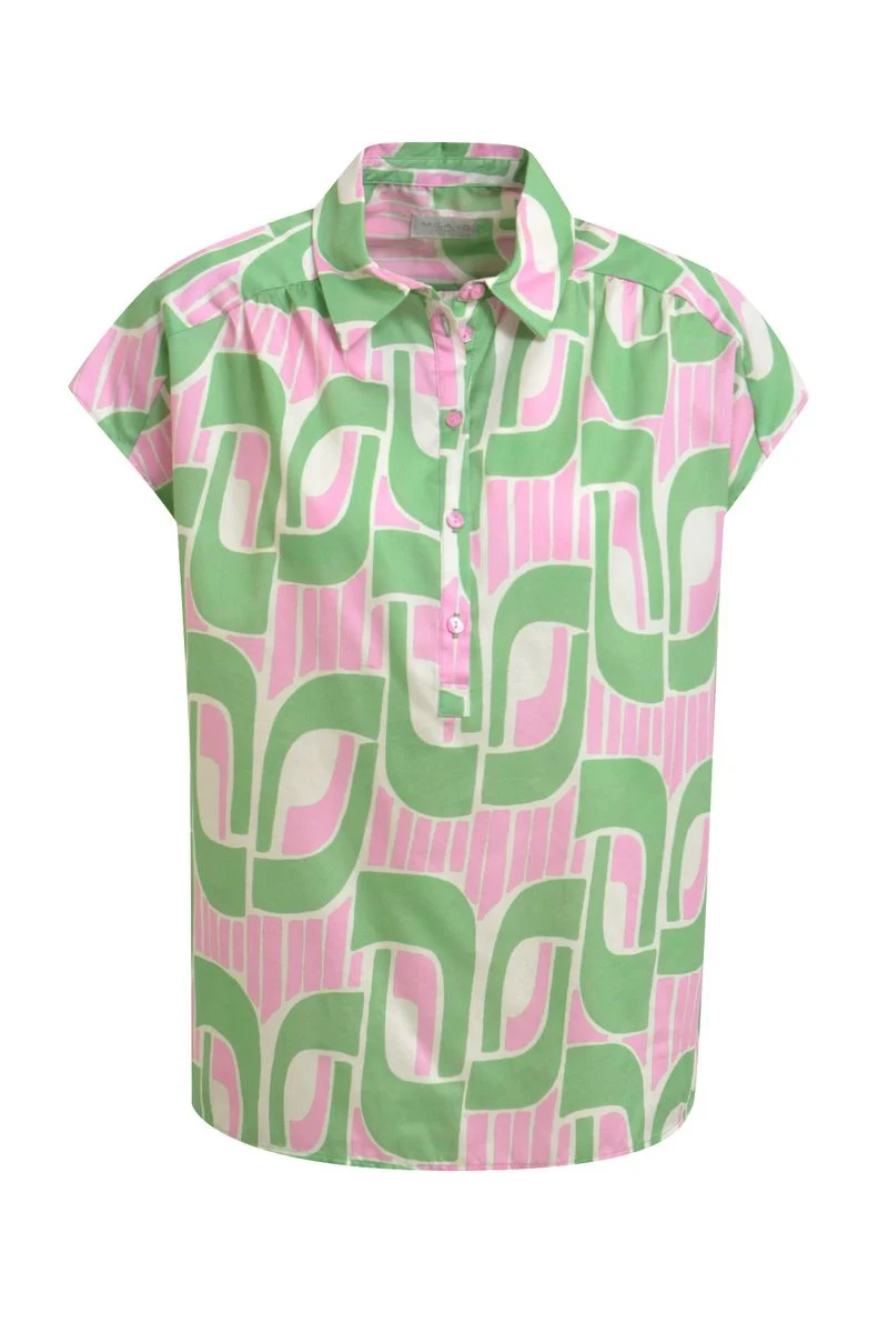 sleeveless blouse w collar and halfplacket