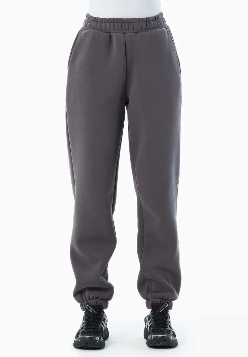 PARKERR | Essentials Travel Unisex Jogginghose aus Bio-Baumwolle & Recyceltem Polyester
