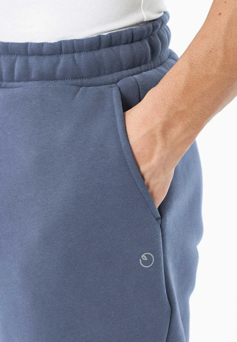 PARKERR | Essentials Travel Unisex Jogginghose aus Bio-Baumwolle & Recyceltem Polyester