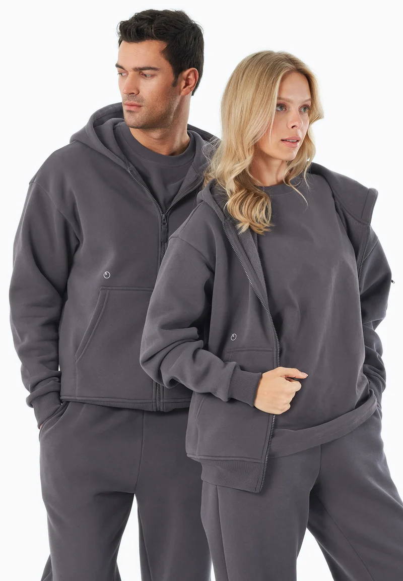 JENNA | Essentials Travel Unisex Full Zip-Hoodie aus Bio-Baumwolle und recyceltem Polyester