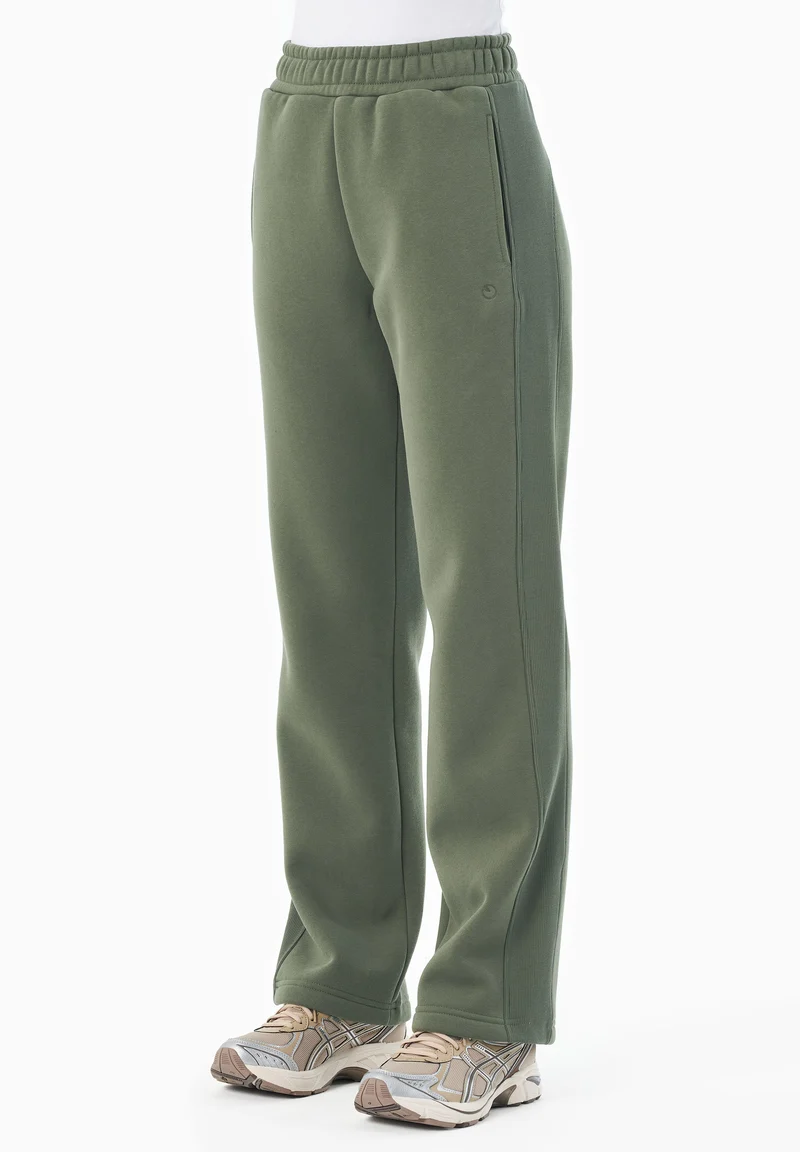 POLLY | Essentials Sweathose aus Bio-Baumwolle & Recyceltem Polyester