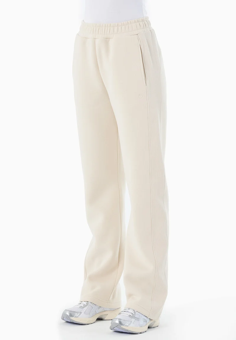 POLLY | Essentials Sweathose aus Bio-Baumwolle & Recyceltem Polyester