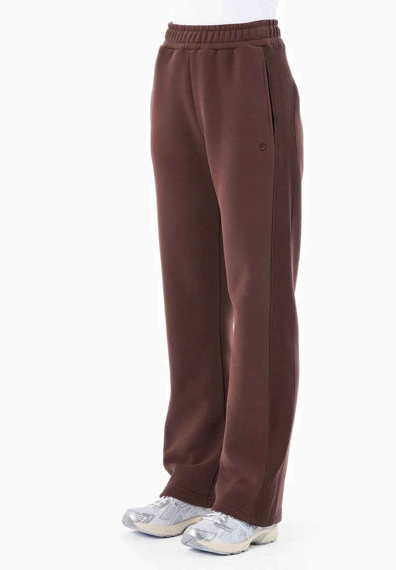 POLLY | Essentials Sweathose aus Bio-Baumwolle & Recyceltem Polyester