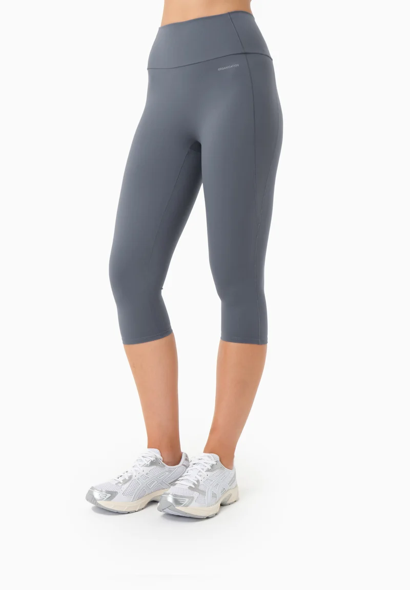 LAILLA | Capri-Leggings aus recyceltem Polyamid