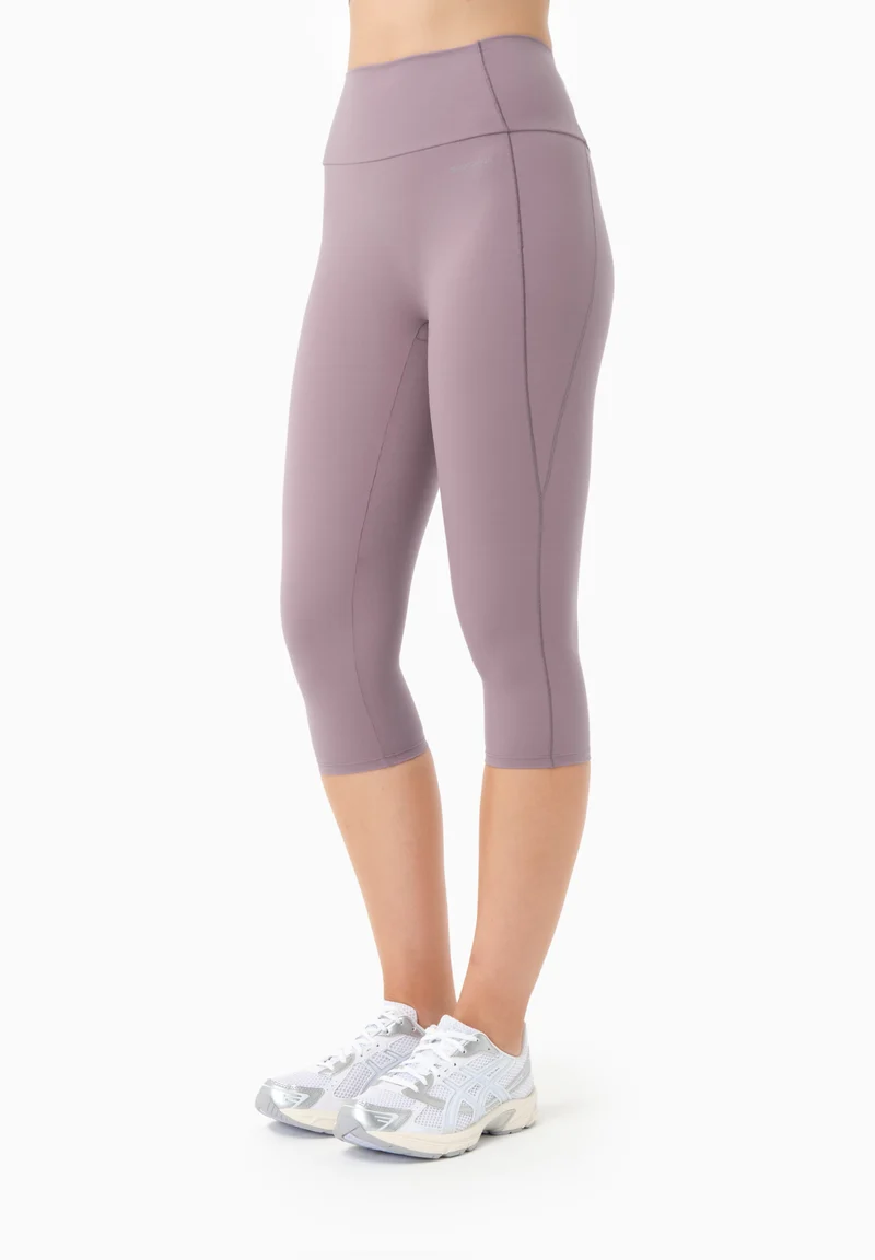 LAILLA | Capri-Leggings aus recyceltem Polyamid