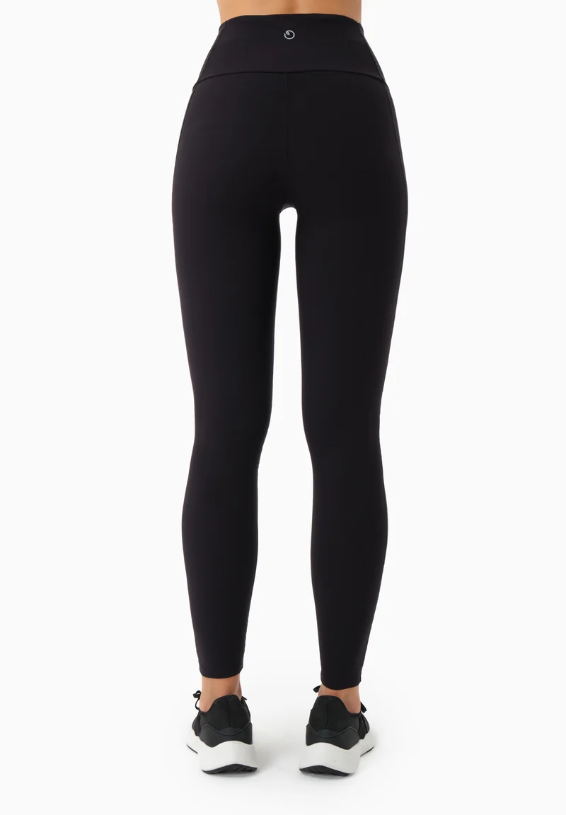 LINNDA | High Waist Leggings aus recyceltem Polyamid