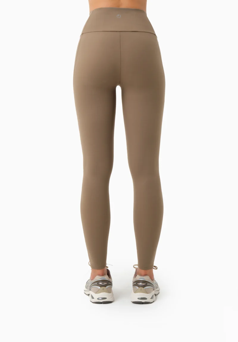 LINNDA | High Waist Leggings aus recyceltem Polyamid