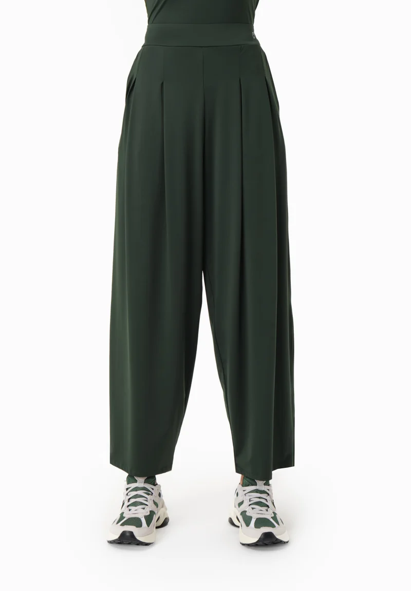 PEENY | Weit geschnittene Hose aus recyceltem Polyamid