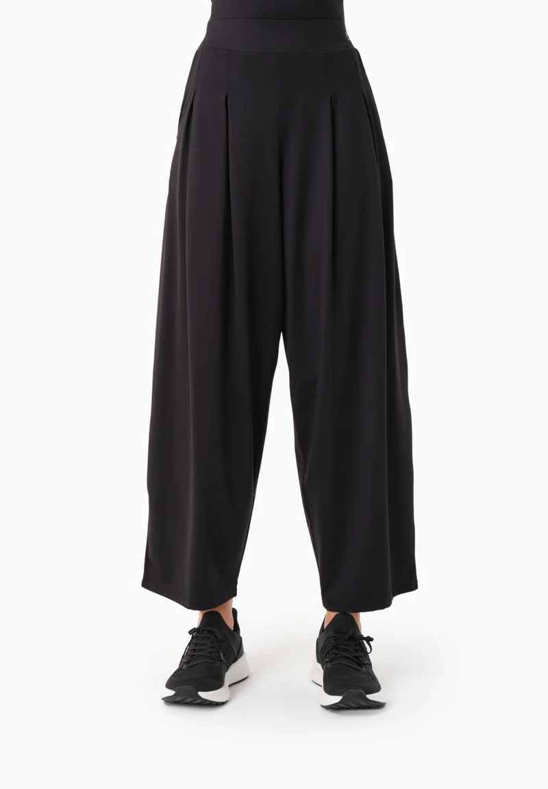 PEENY | Weit geschnittene Hose aus recyceltem Polyamid