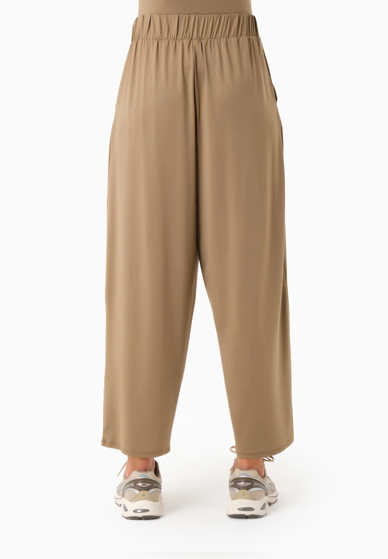 PEENY | Weit geschnittene Hose aus recyceltem Polyamid