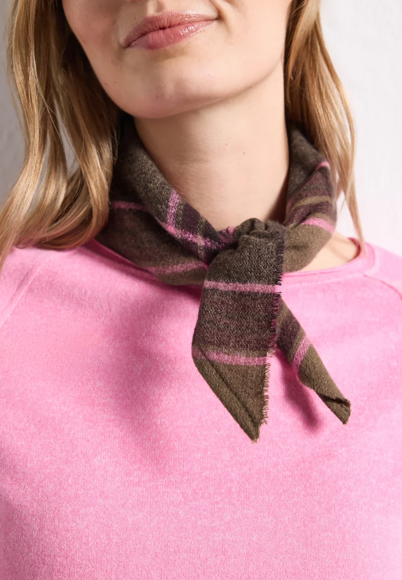 Woven Check Mini Triangle, rustic rouge
