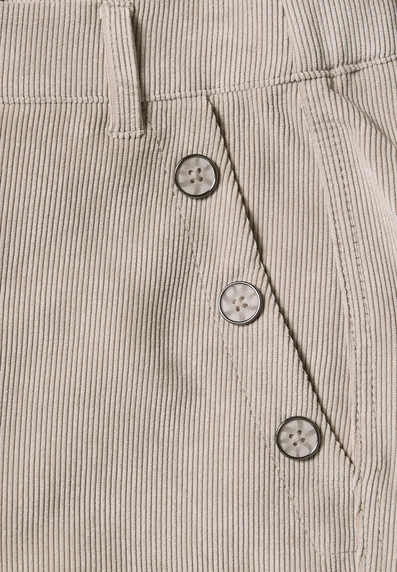 LTD QR Style Amalia Corduroy B, fading sand