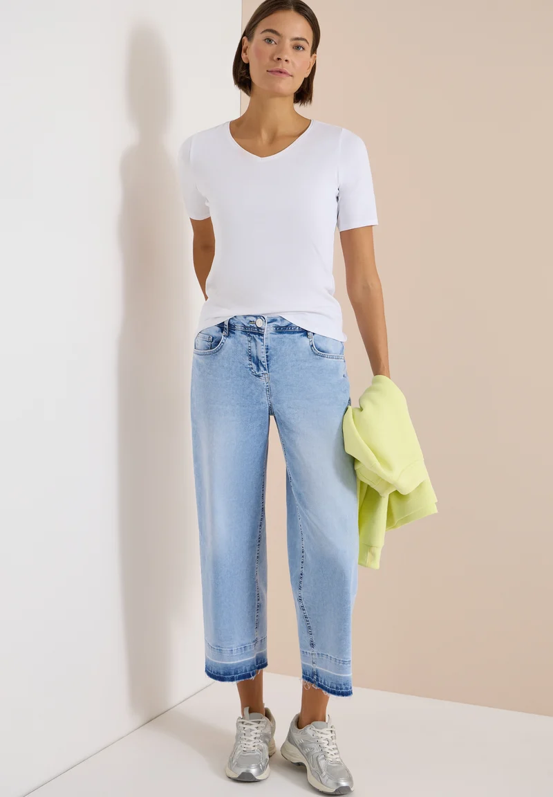Style Neele Bleached Hem Detai, light blue random bleached