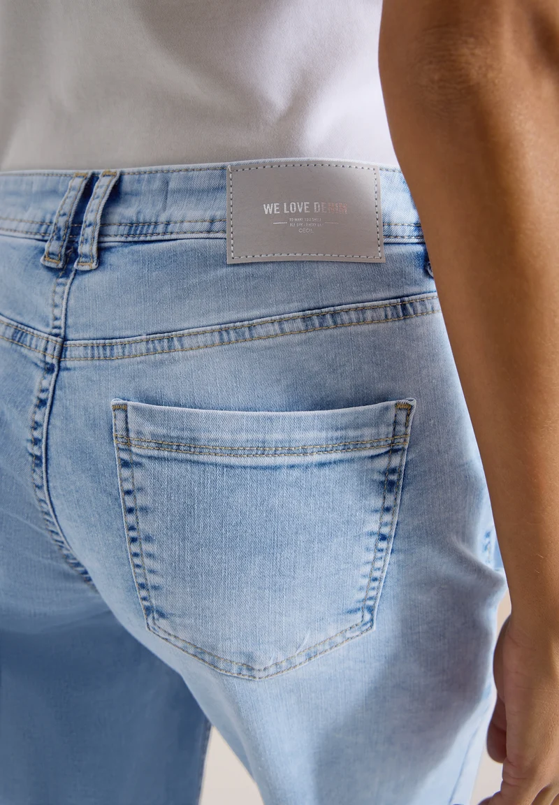 Style Neele Bleached Hem Detai, light blue random bleached