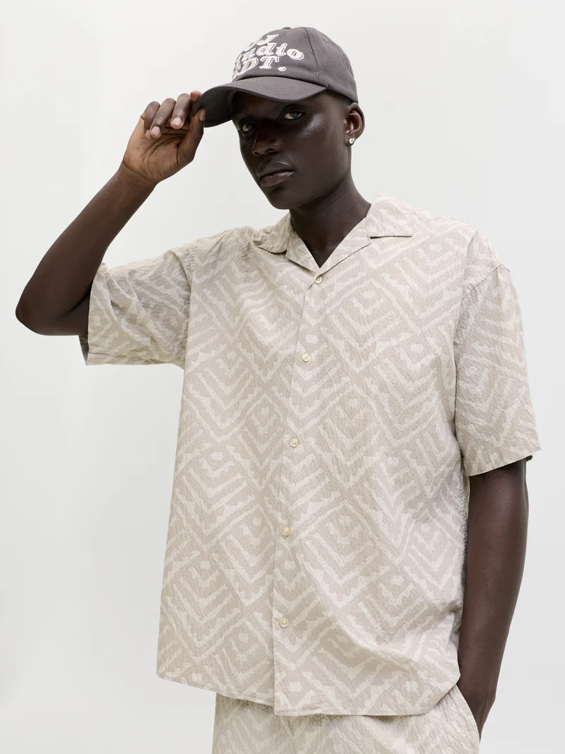 JJMILO SEERSUCKER RESORT SHIRT SS, Moonbeam/AOP