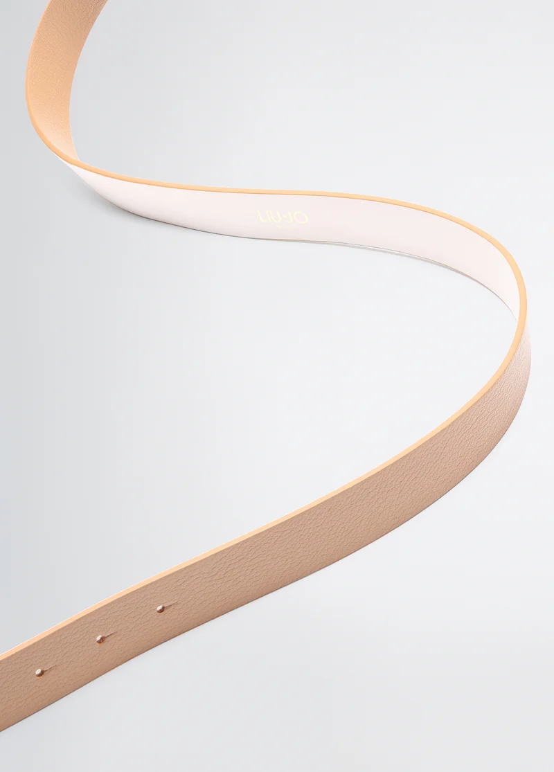 Belt with logo buckle