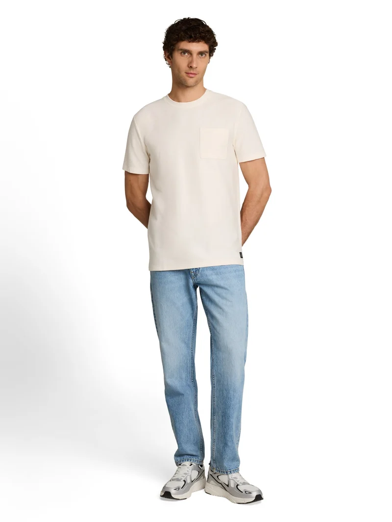 structured t-shirt with pocket, Gardenia White