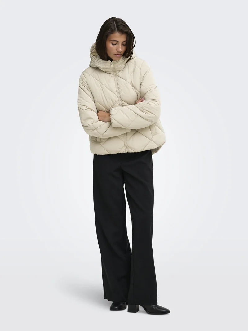 JDYVIOLET SHORT HOOD PUFFER OTW YFM, Silver Lining/CONTRAST KELP