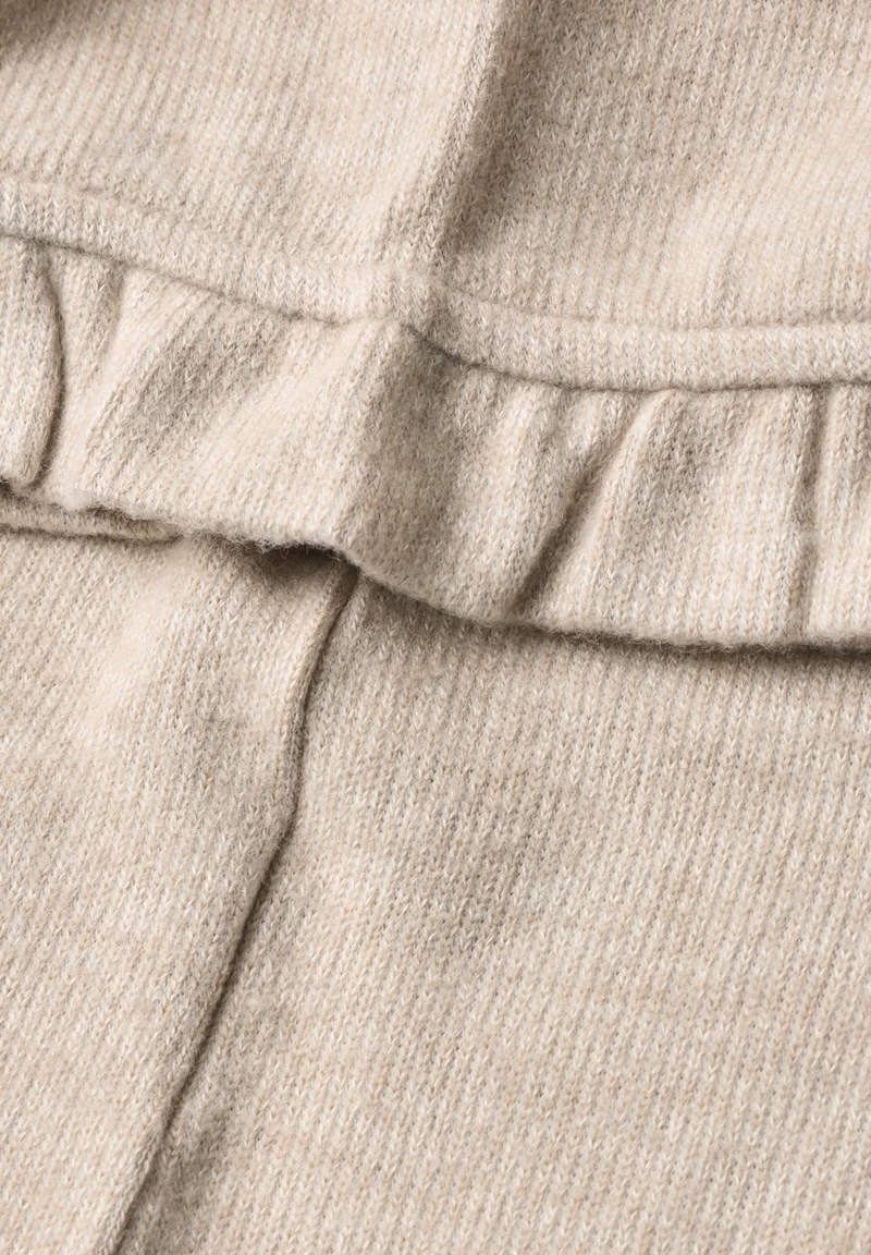 LTD QR_Studio_Soft basic shirt, creamed sand mel.