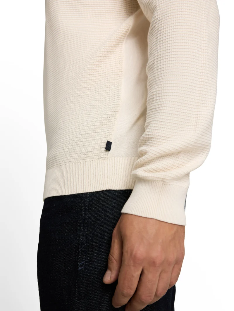 structured crew neck knit, Gardenia White