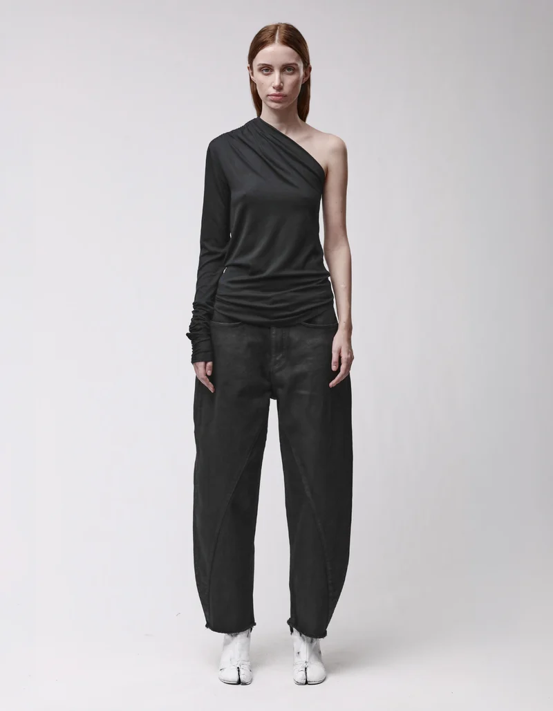 One-Shoulder-Longsleeve mit Raffungen
