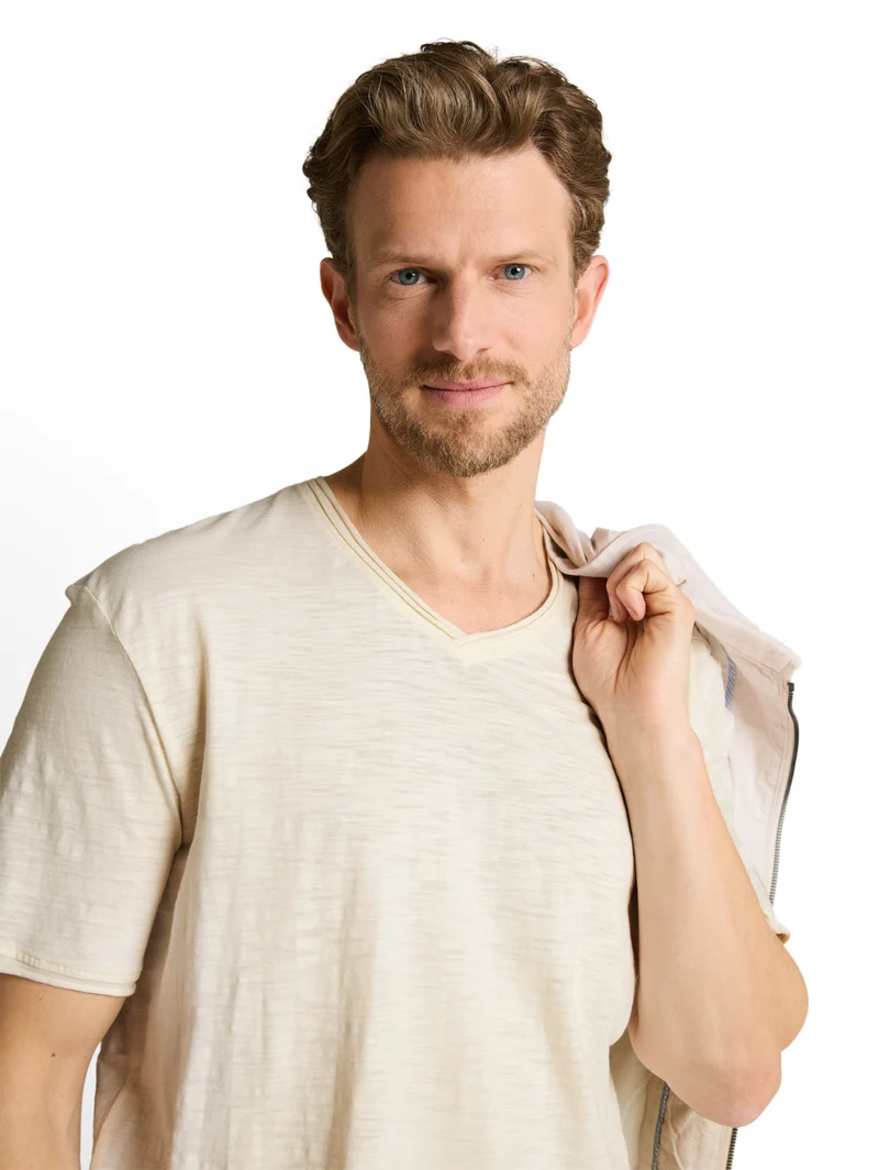 printed slub v-neck t-shirt, Gardenia White