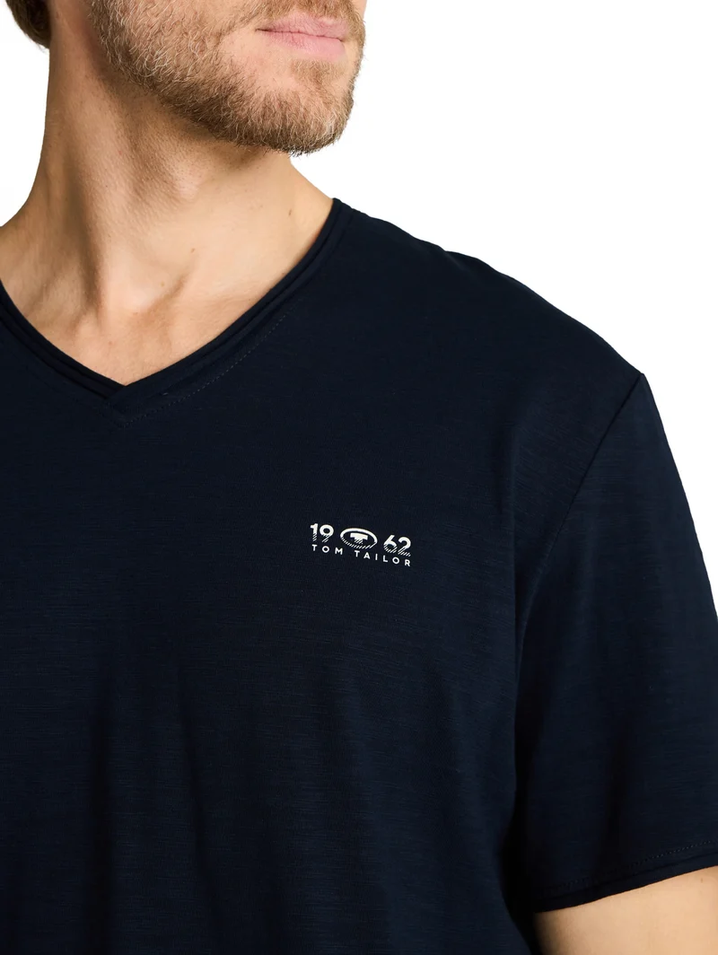 printed slub v-neck t-shirt, sky captain blue